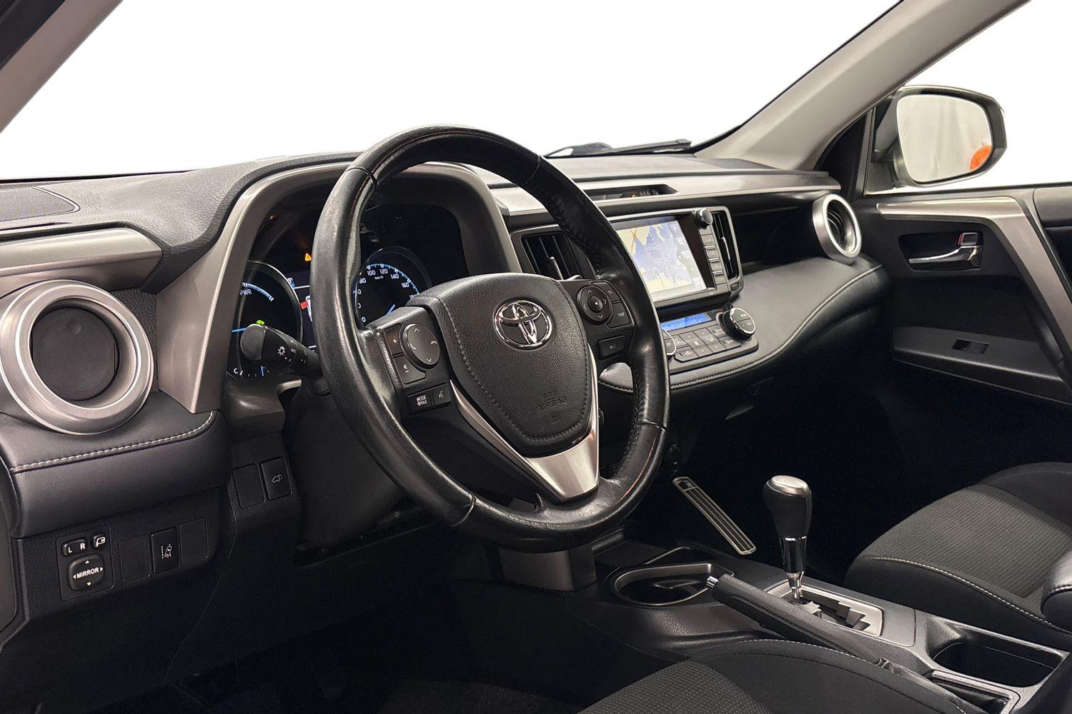 Toyota RAV4 vaihtoauto