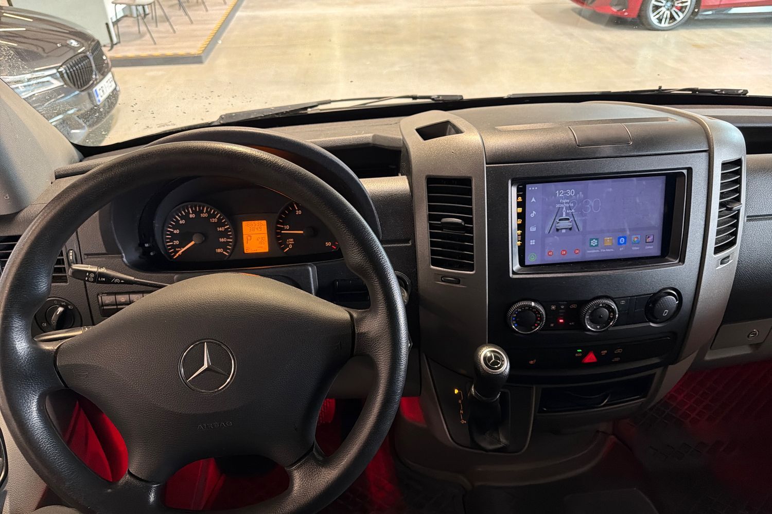 Mercedes-Benz Sprinter vaihtoauto