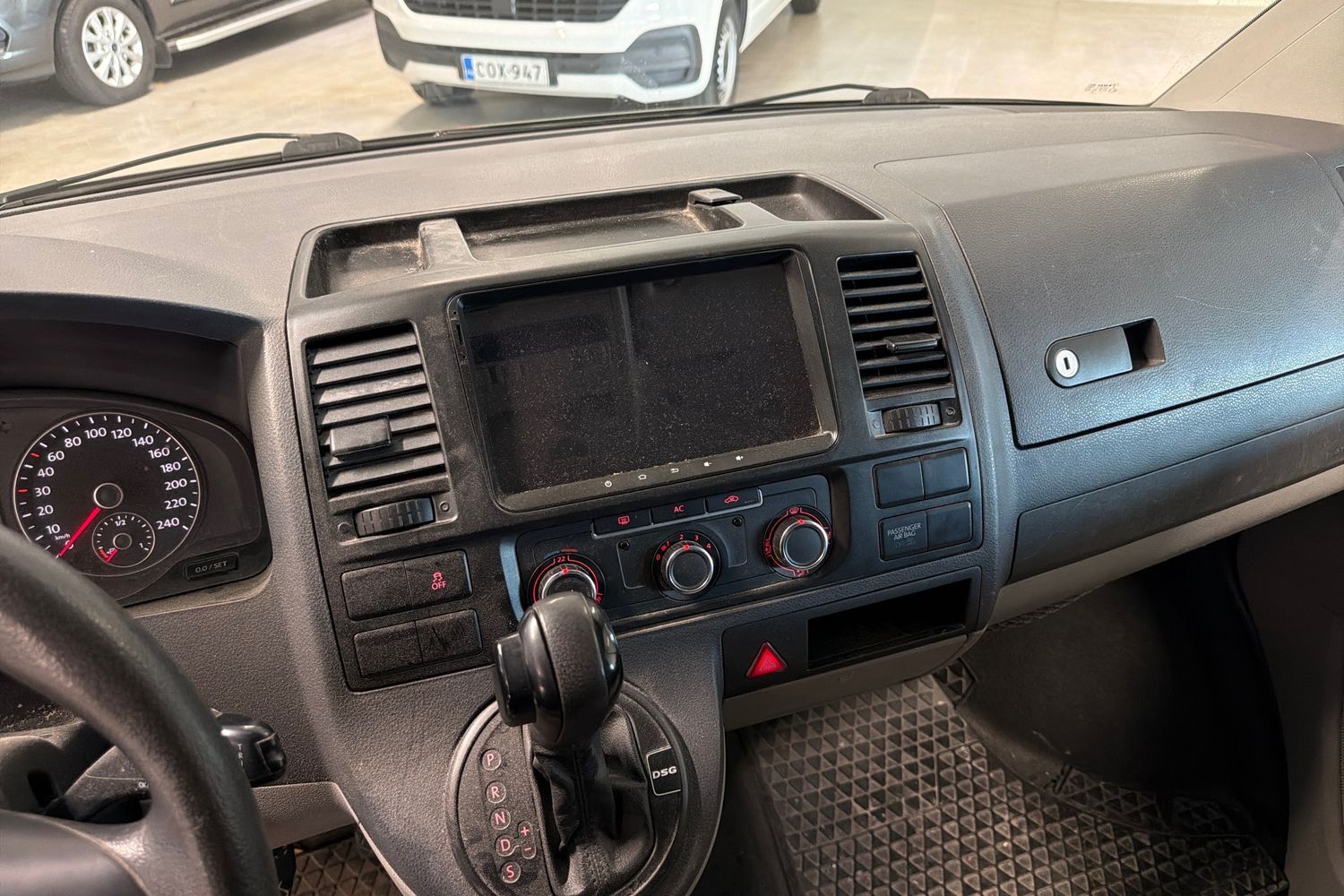 Volkswagen Transporter vaihtoauto