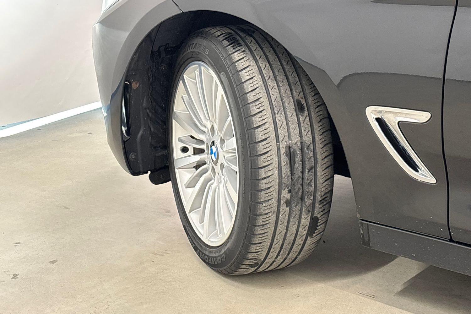 BMW 320 vaihtoauto