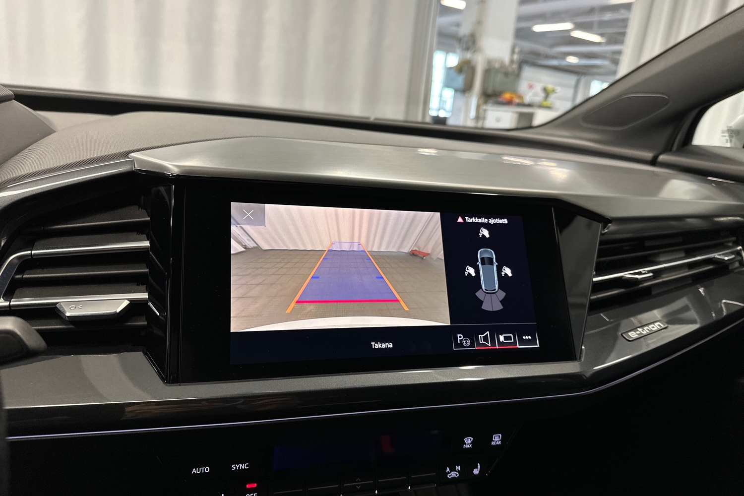Audi Q4 e-tron vaihtoauto