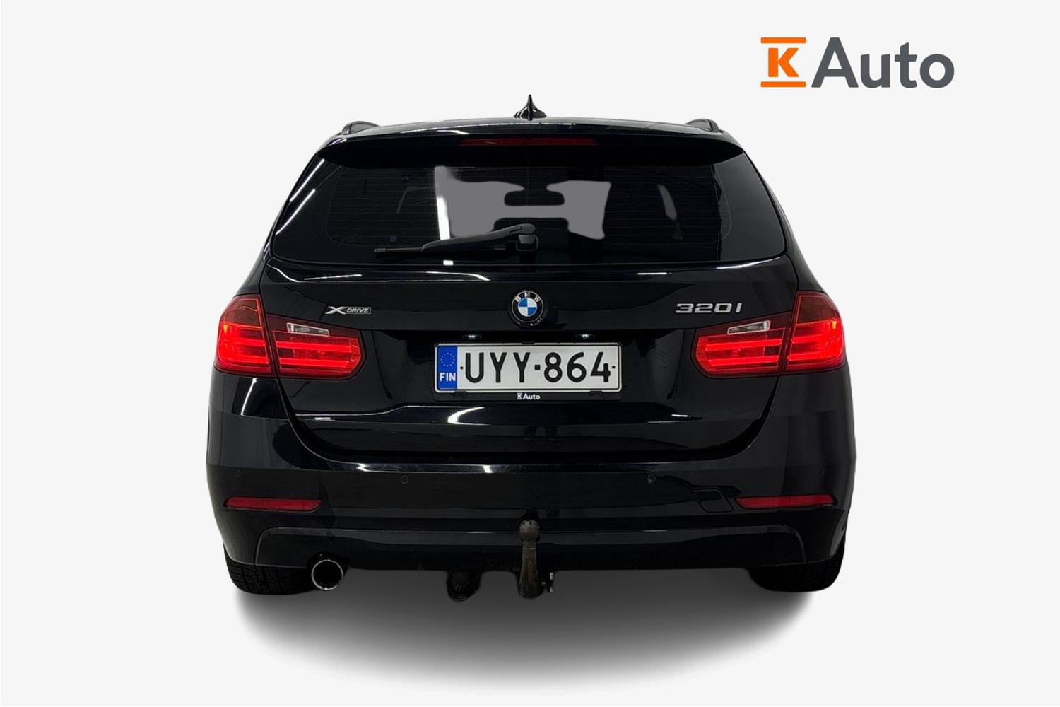 BMW 320 vaihtoauto