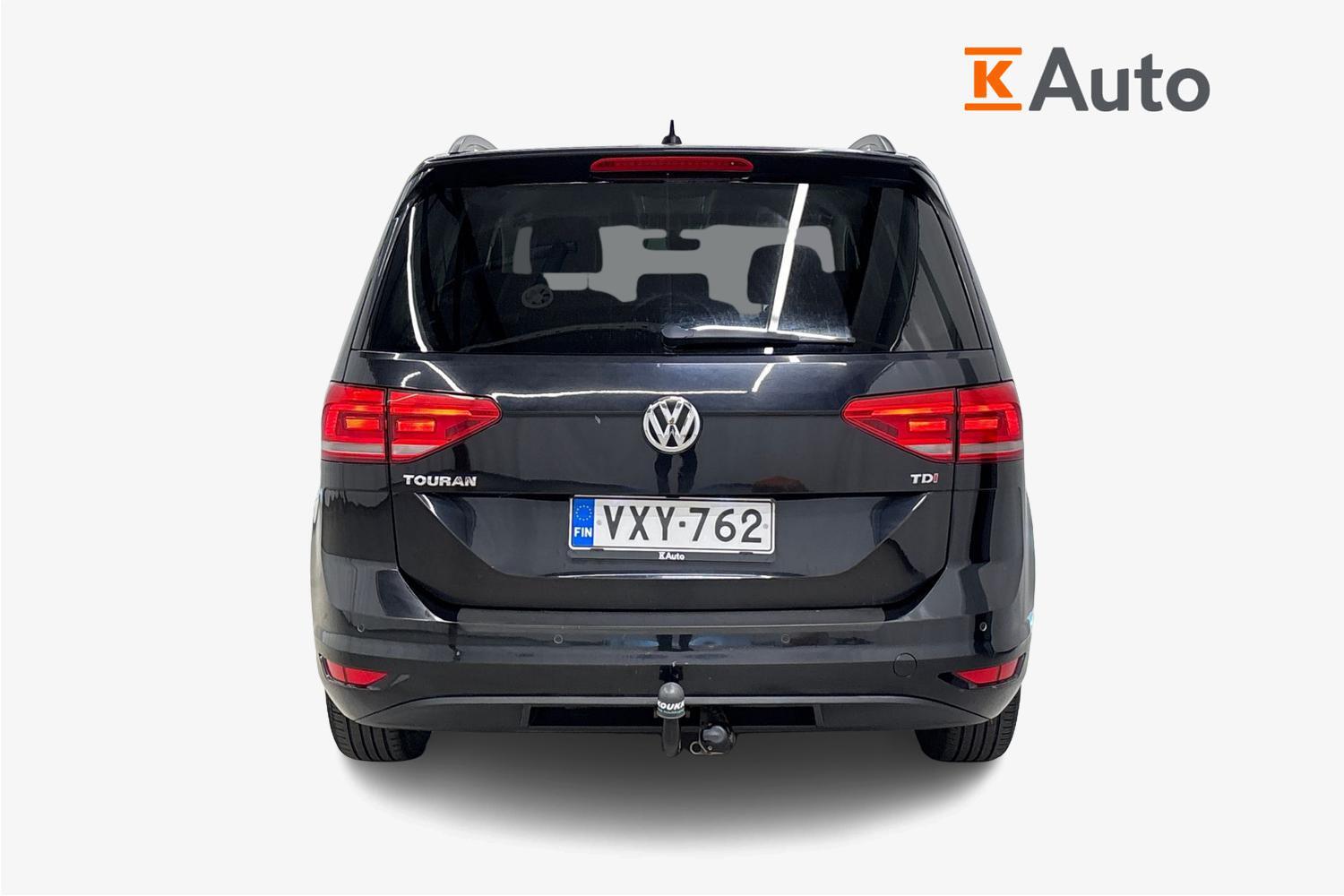 Volkswagen Touran vaihtoauto