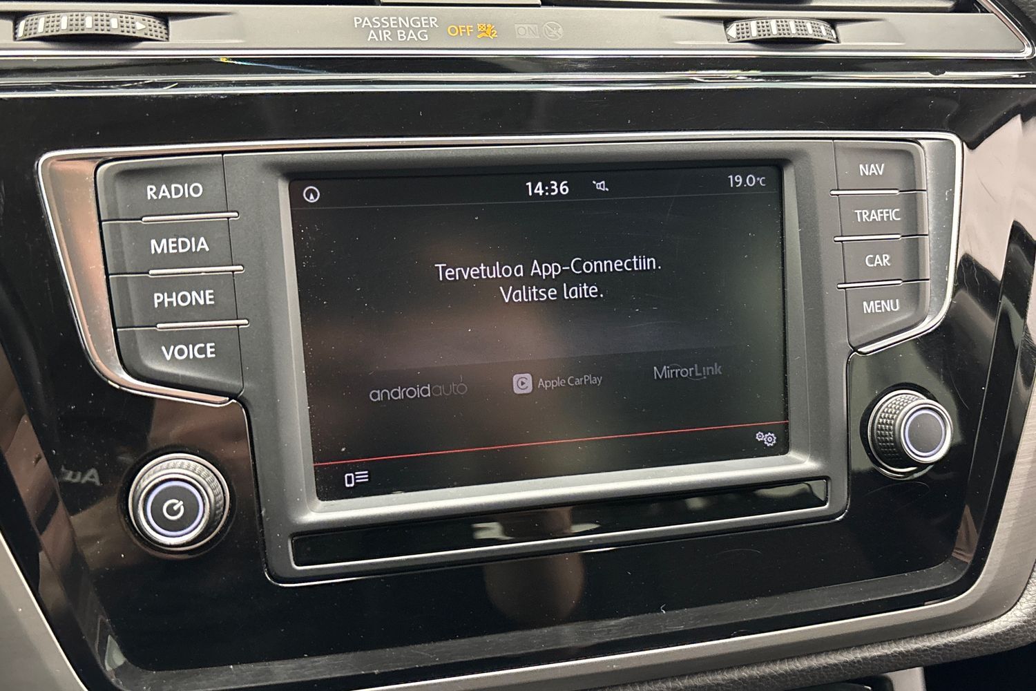 Volkswagen Touran vaihtoauto