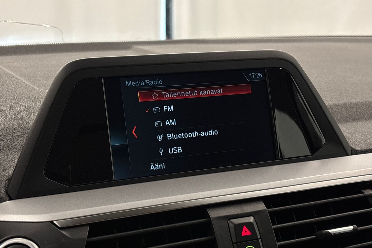 BMW X3 vaihtoauto