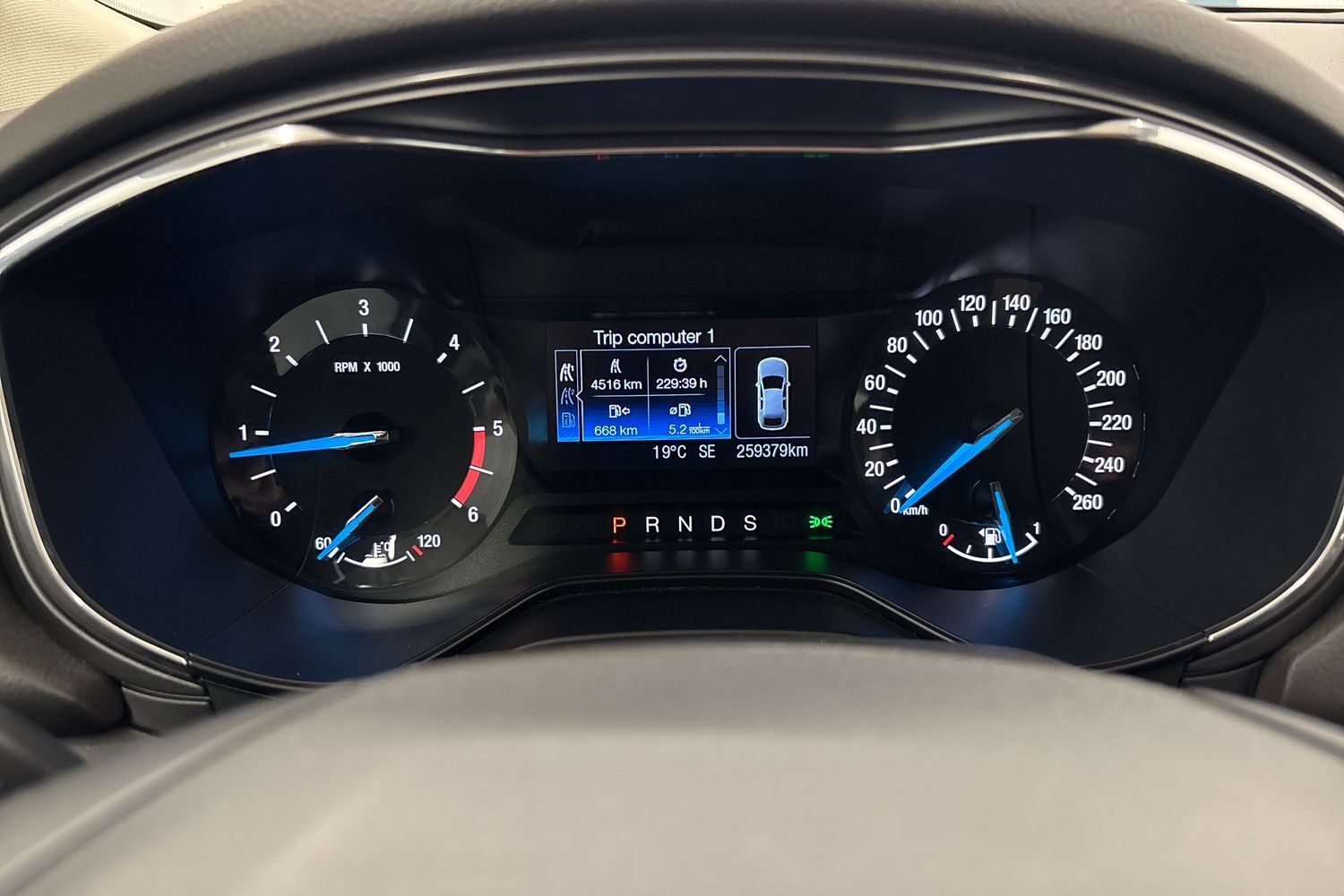 Ford Mondeo vaihtoauto