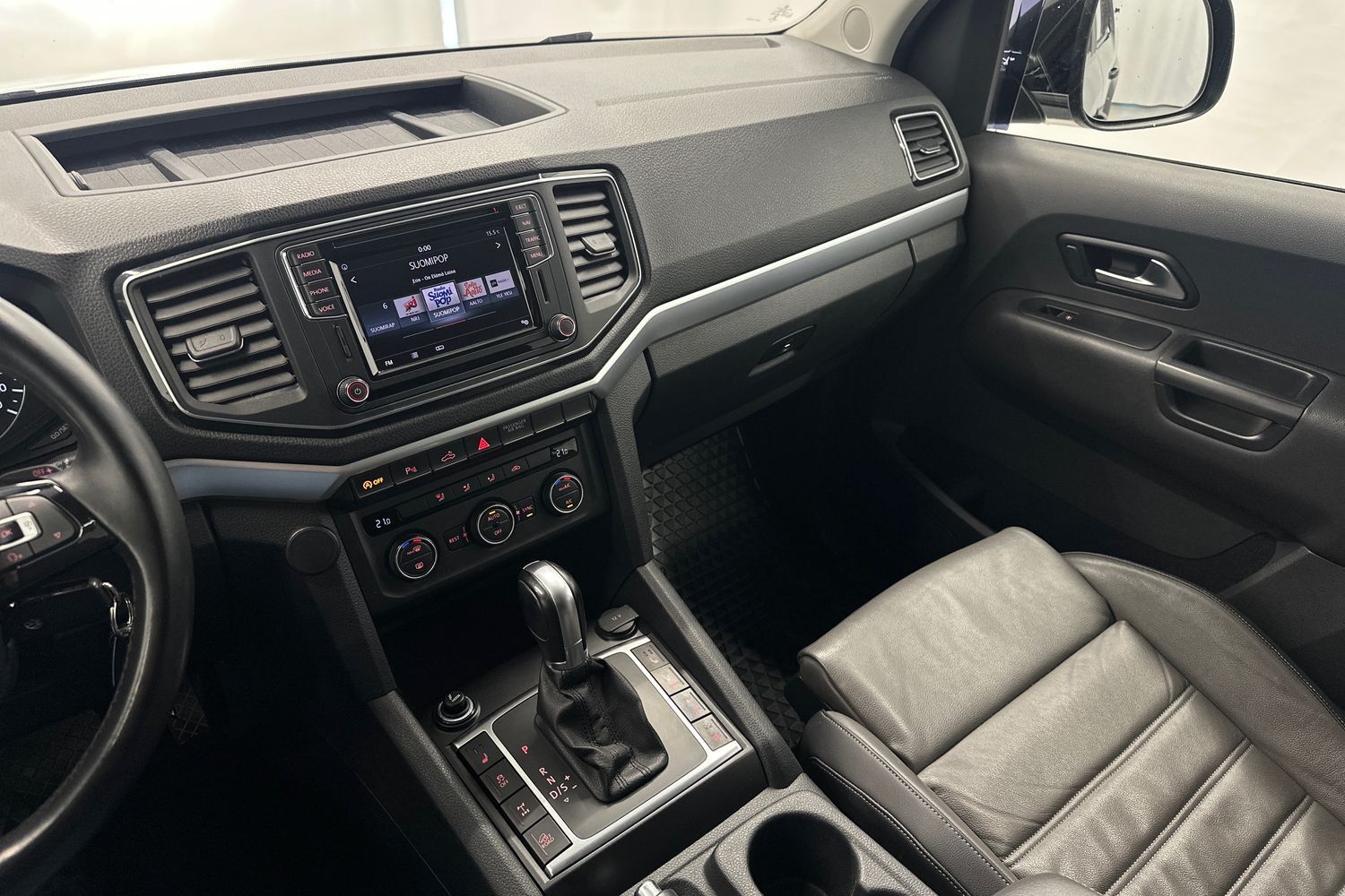 Volkswagen Amarok vaihtoauto