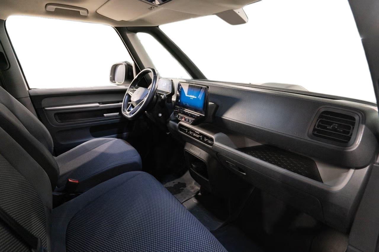 Volkswagen ID. Buzz Cargo vaihtoauto
