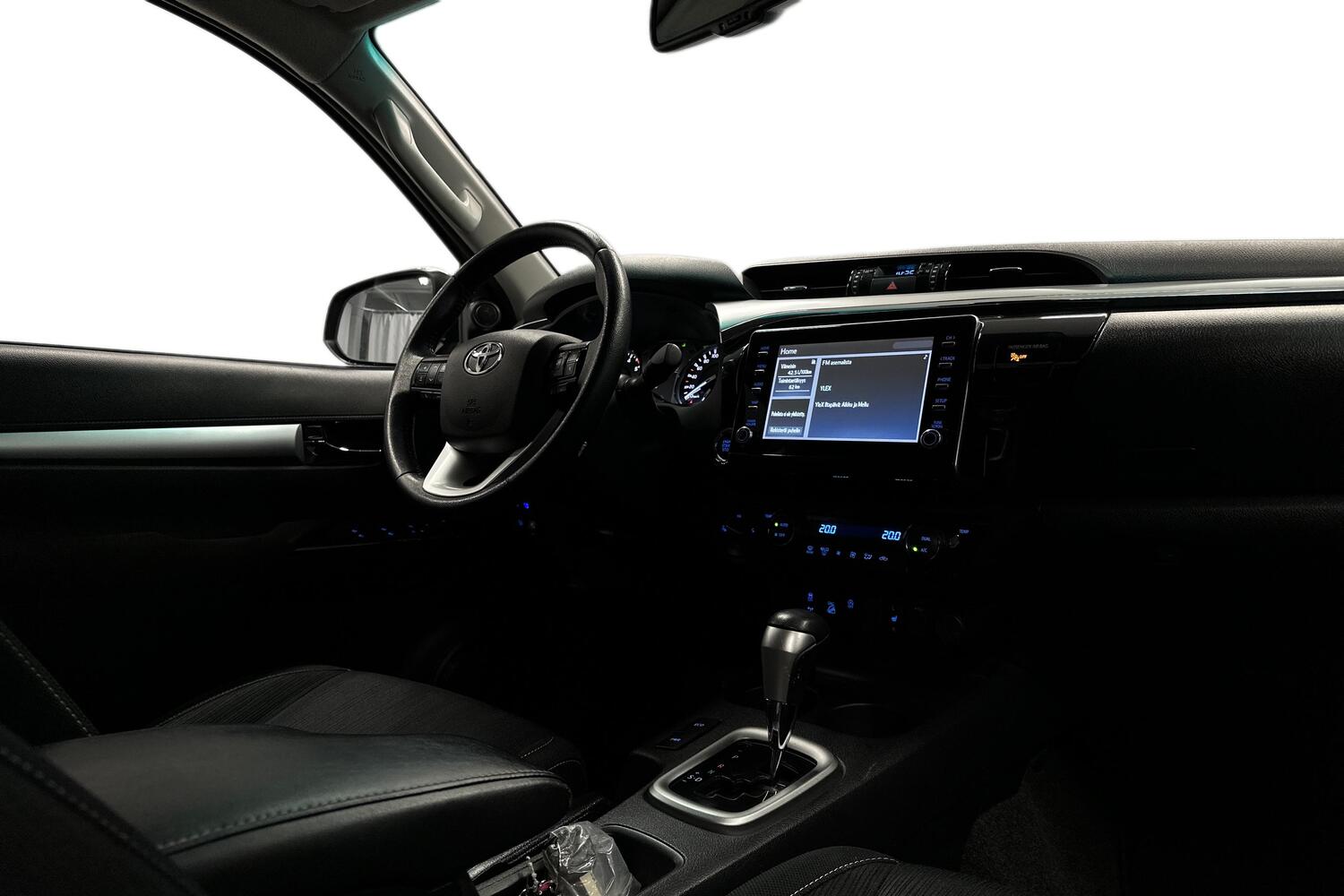 Toyota Hilux vaihtoauto