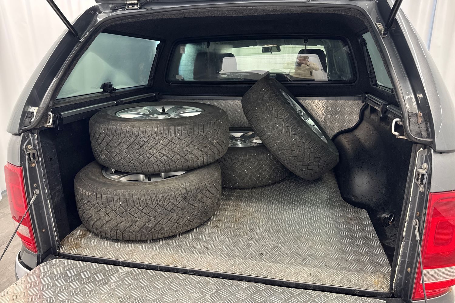 Volkswagen Amarok vaihtoauto