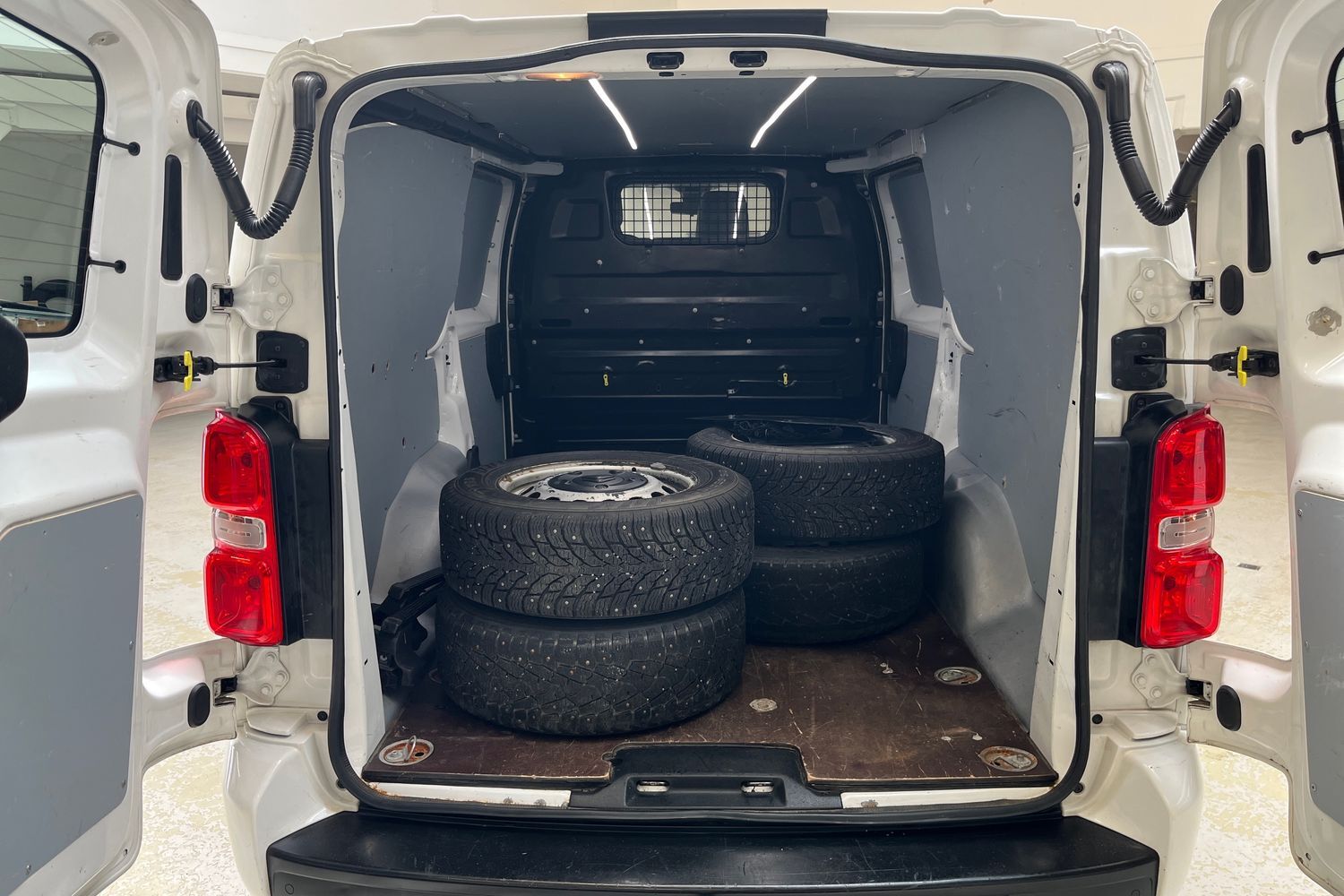 Citroën Jumpy vaihtoauto