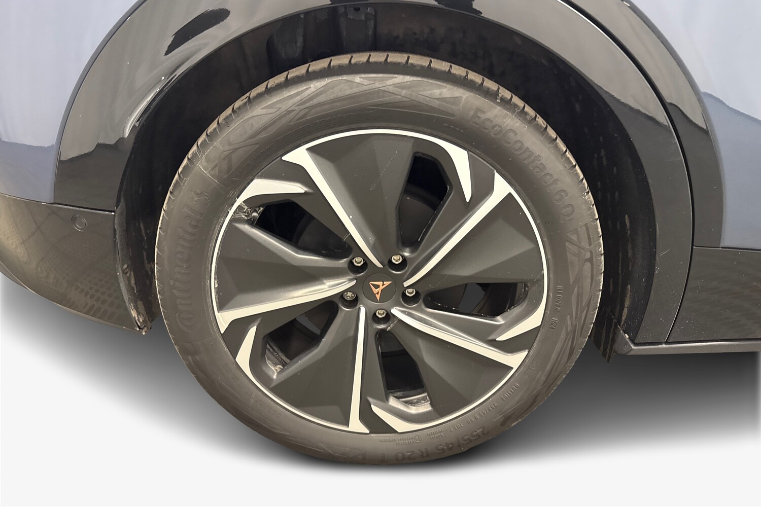 Cupra Tavascan vaihtoauto