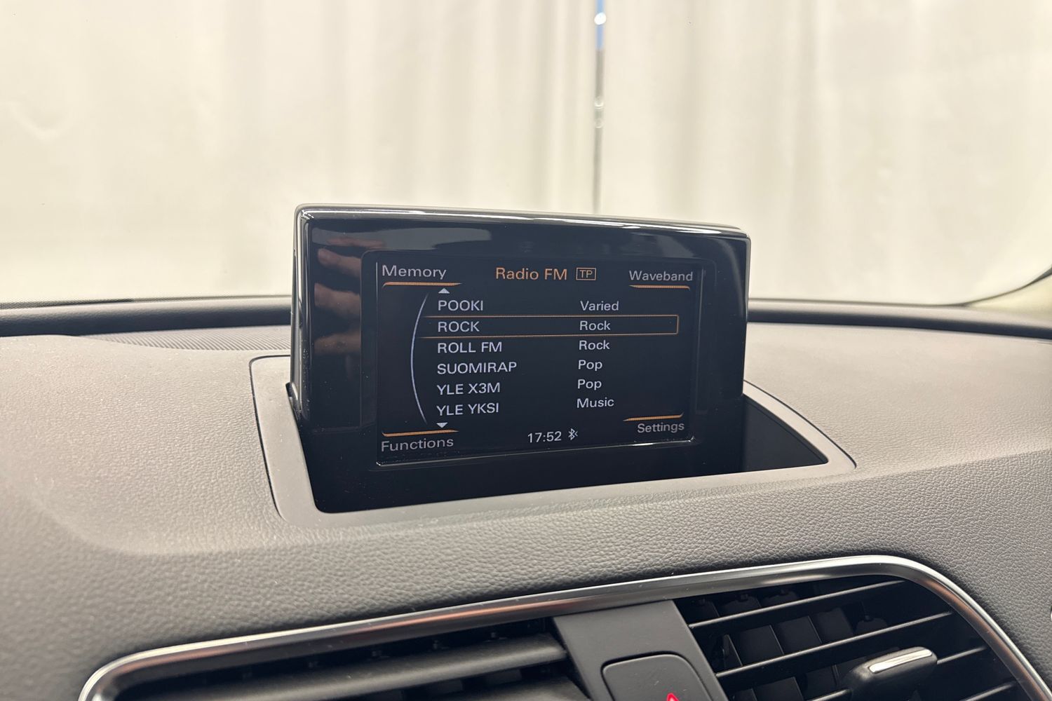 Audi Q3 vaihtoauto