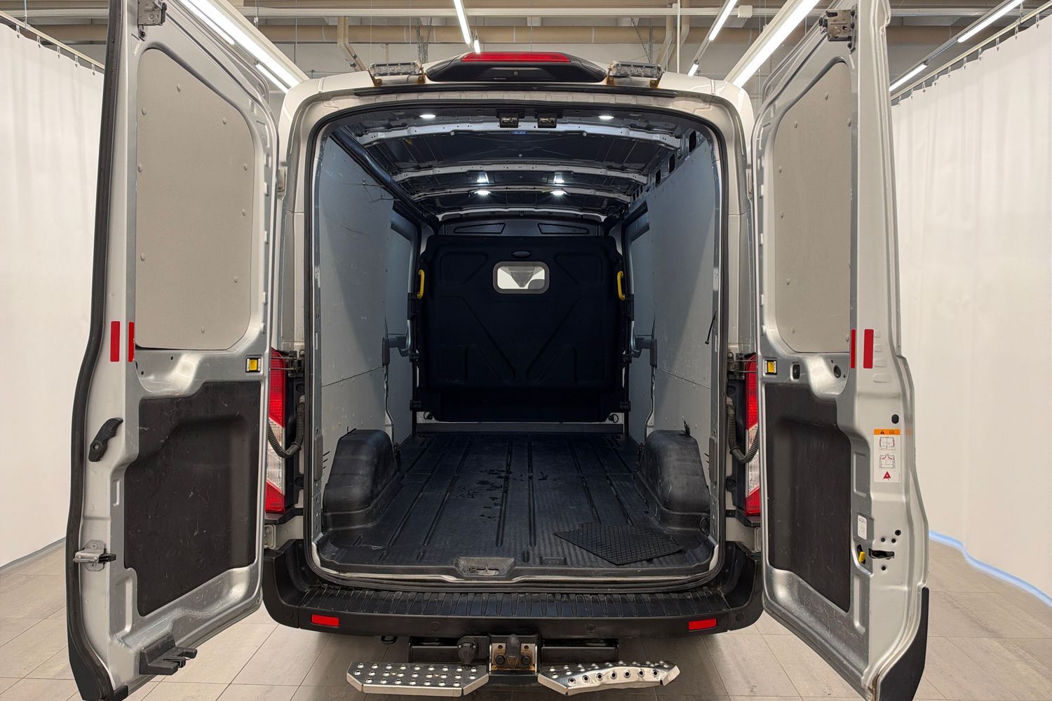 Ford Transit vaihtoauto