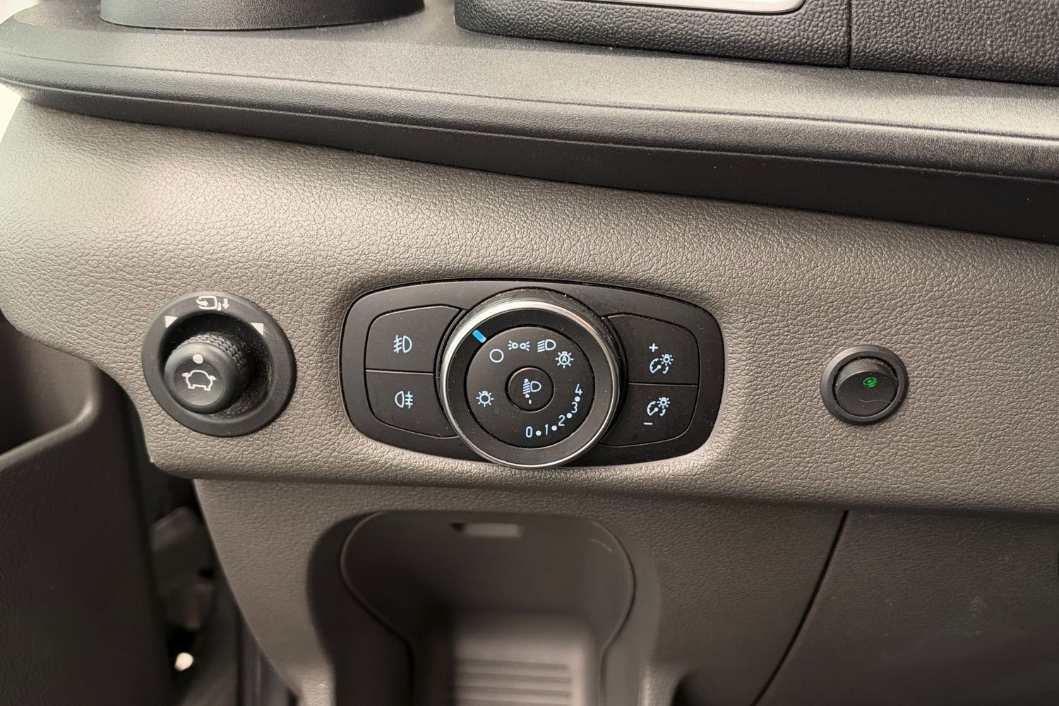 Ford Transit vaihtoauto