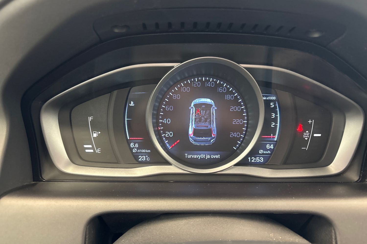 Volvo XC60 vaihtoauto