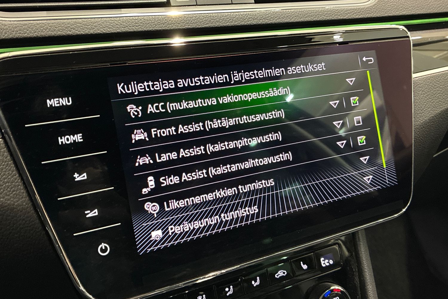 Skoda Superb vaihtoauto