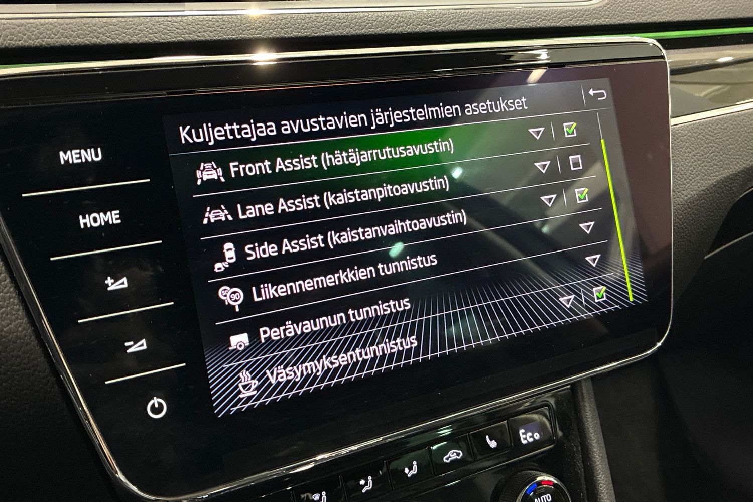 Skoda Superb vaihtoauto