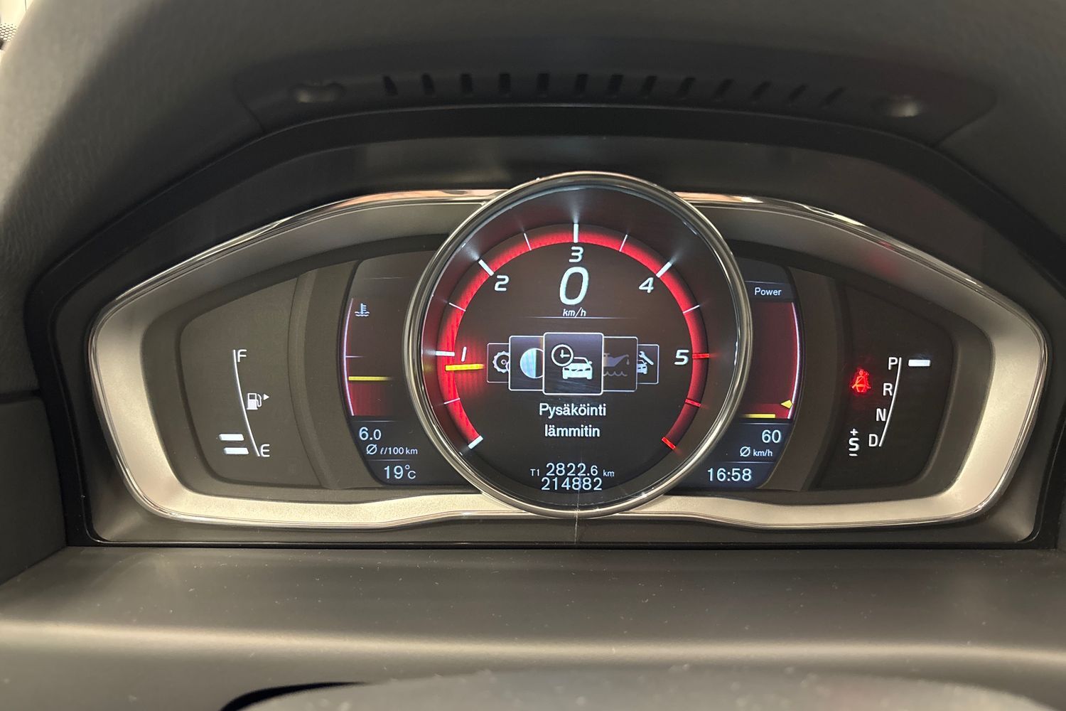Volvo V70 vaihtoauto