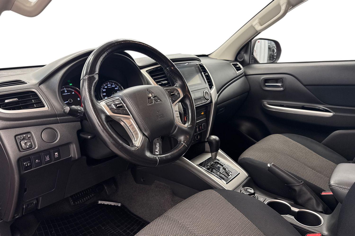 Mitsubishi L200 vaihtoauto