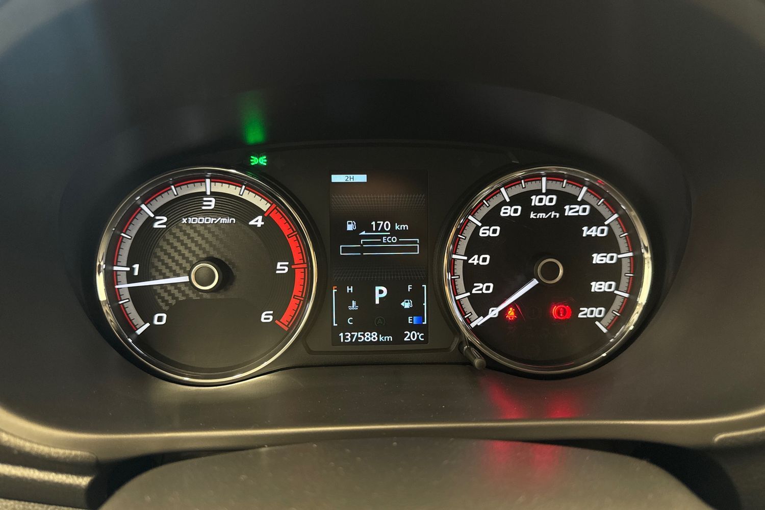 Mitsubishi L200 vaihtoauto