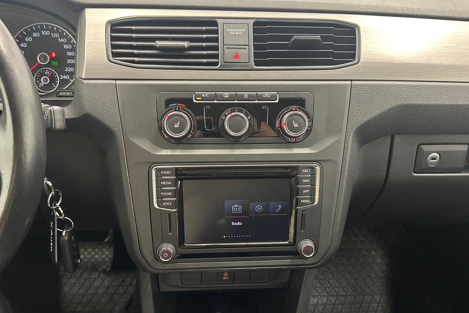 Volkswagen Caddy Maxi vaihtoauto