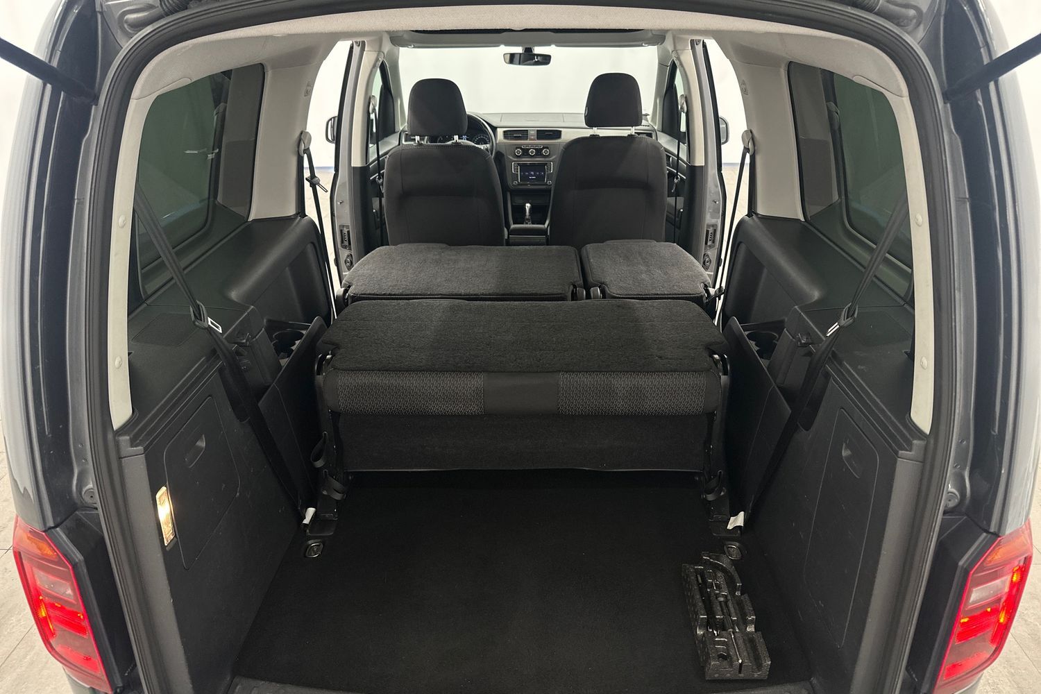 Volkswagen Caddy Maxi vaihtoauto