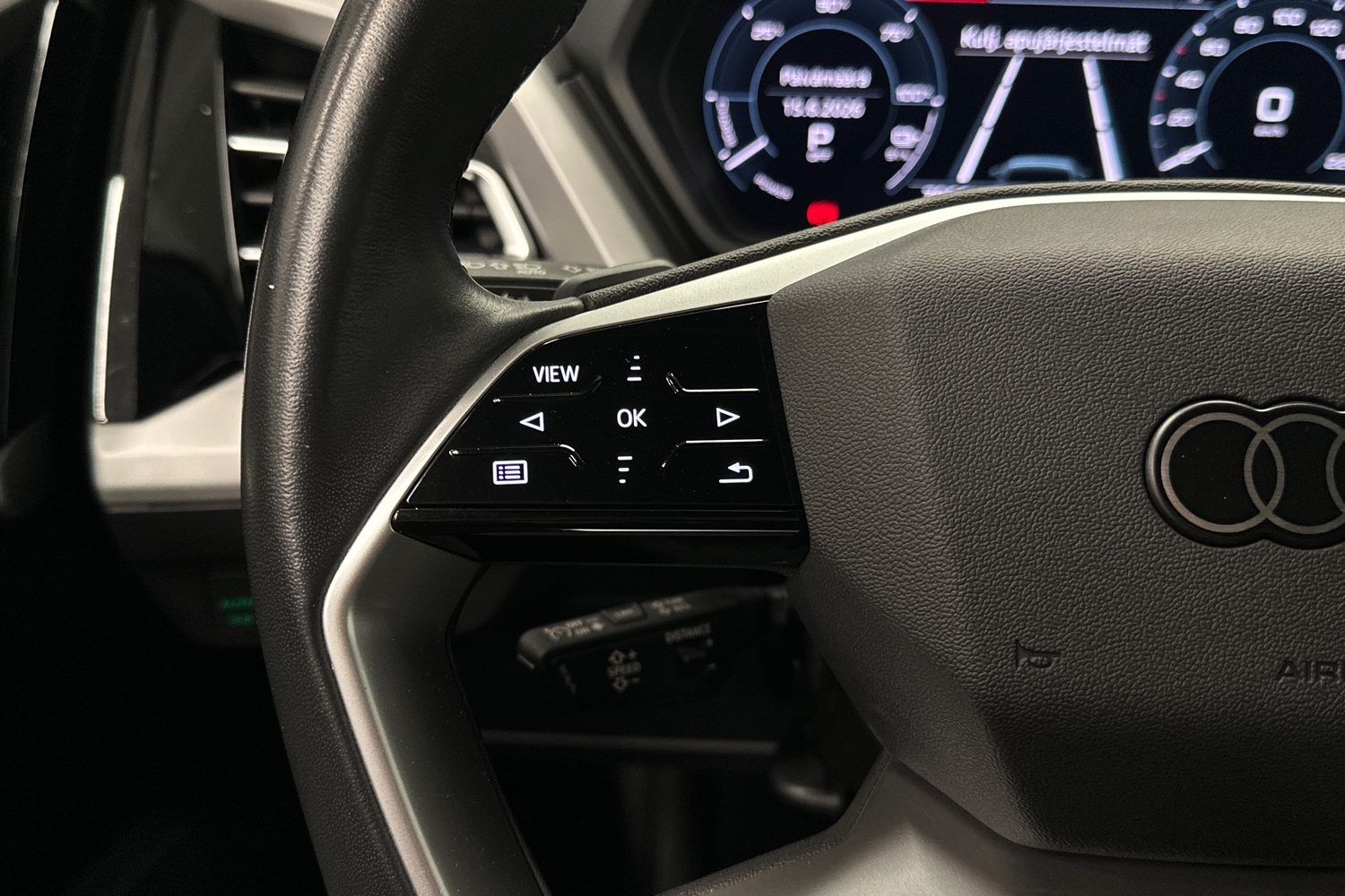 Audi Q4 e-tron vaihtoauto