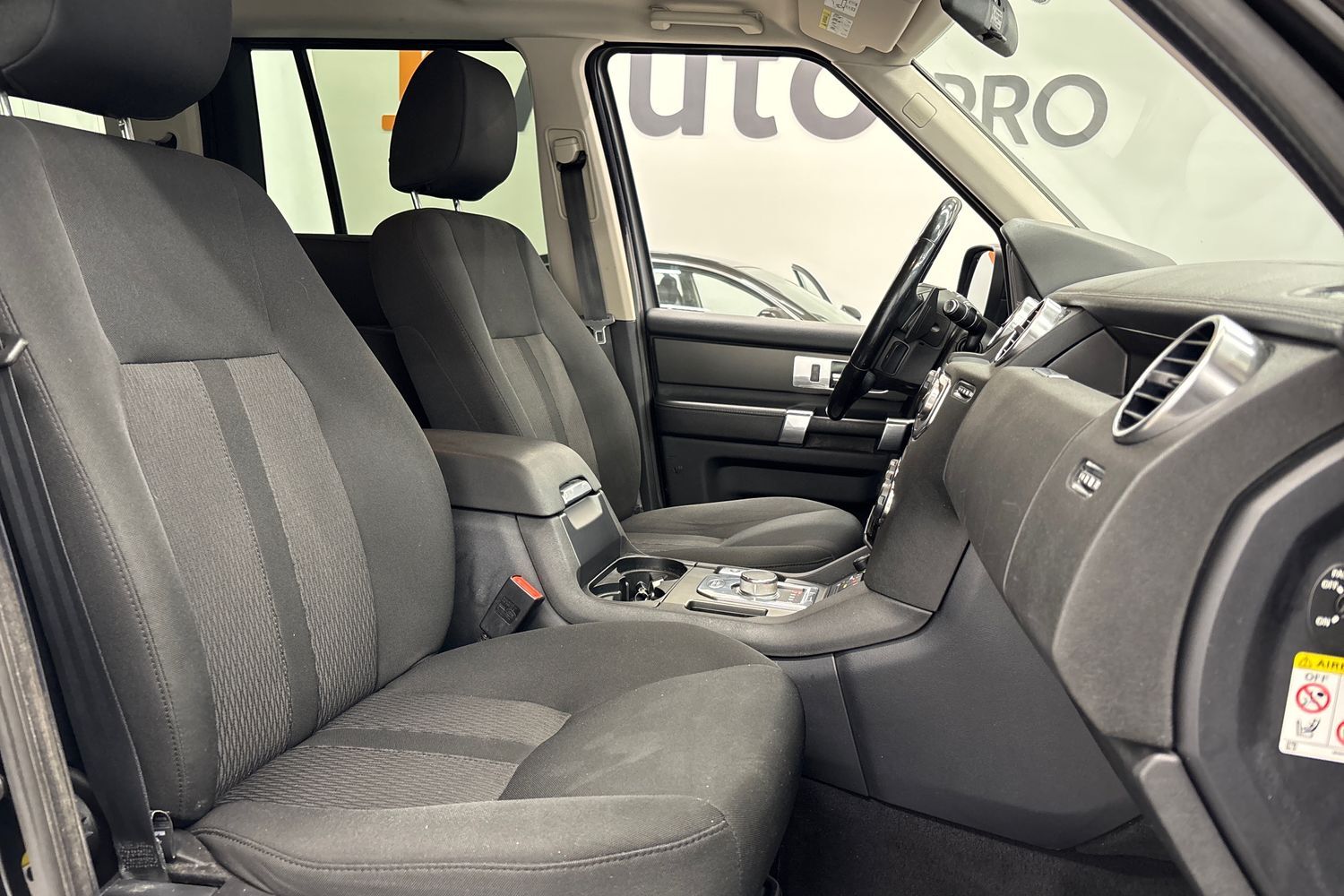 Land Rover Discovery vaihtoauto