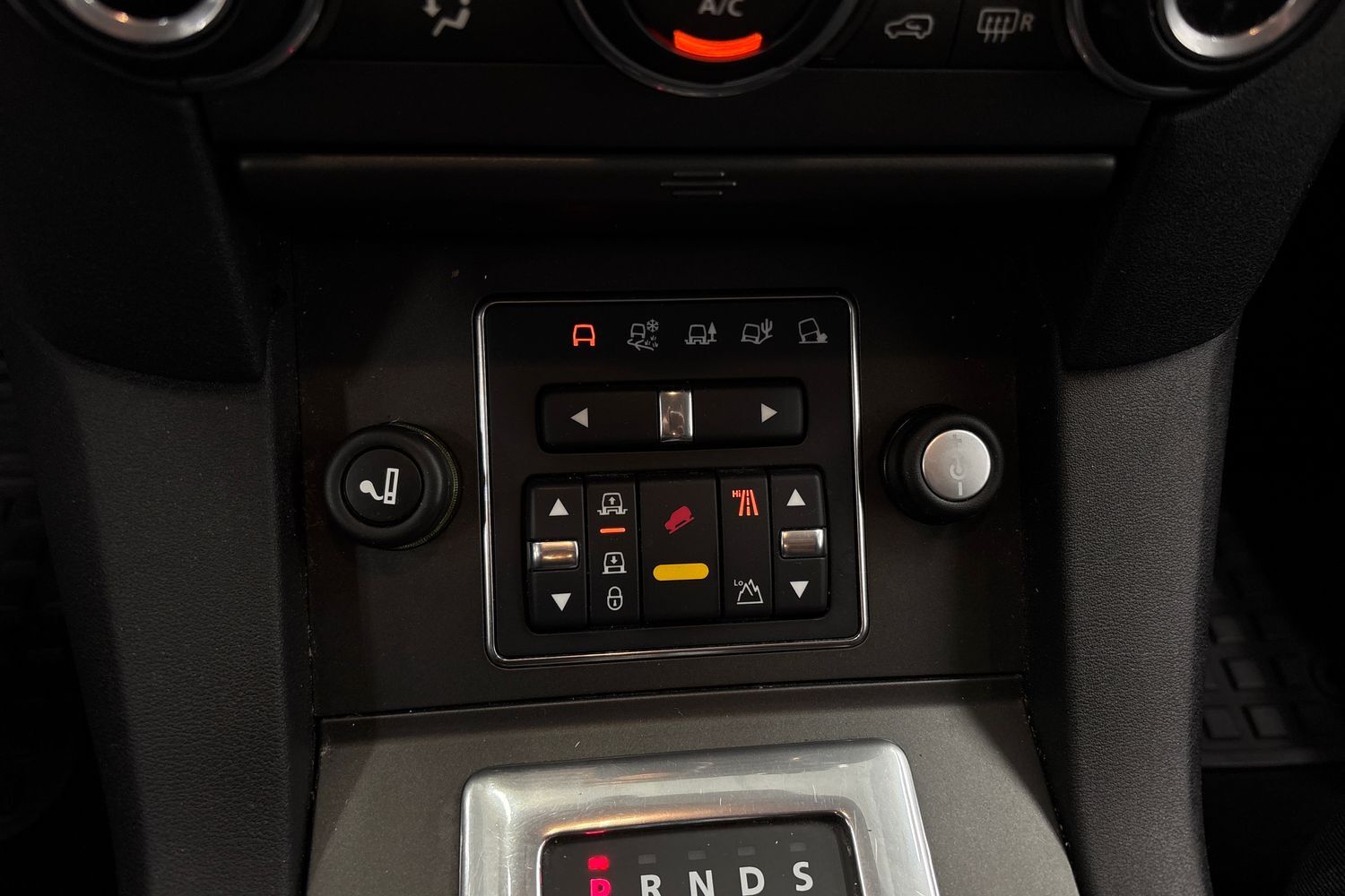 Land Rover Discovery vaihtoauto