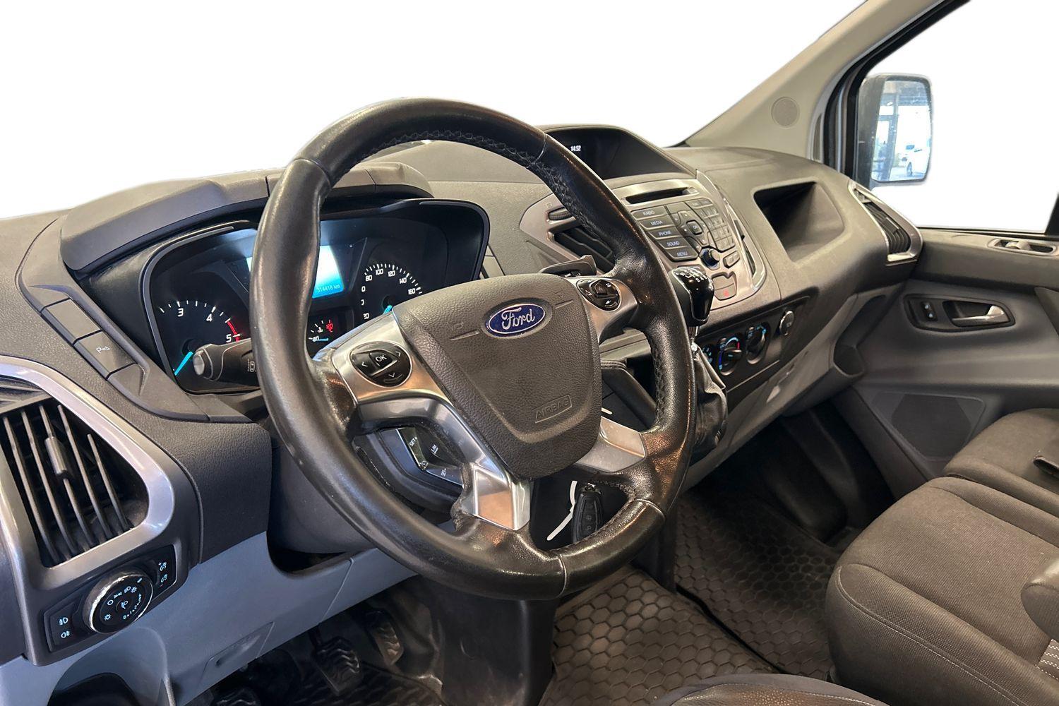Ford Transit Custom vaihtoauto