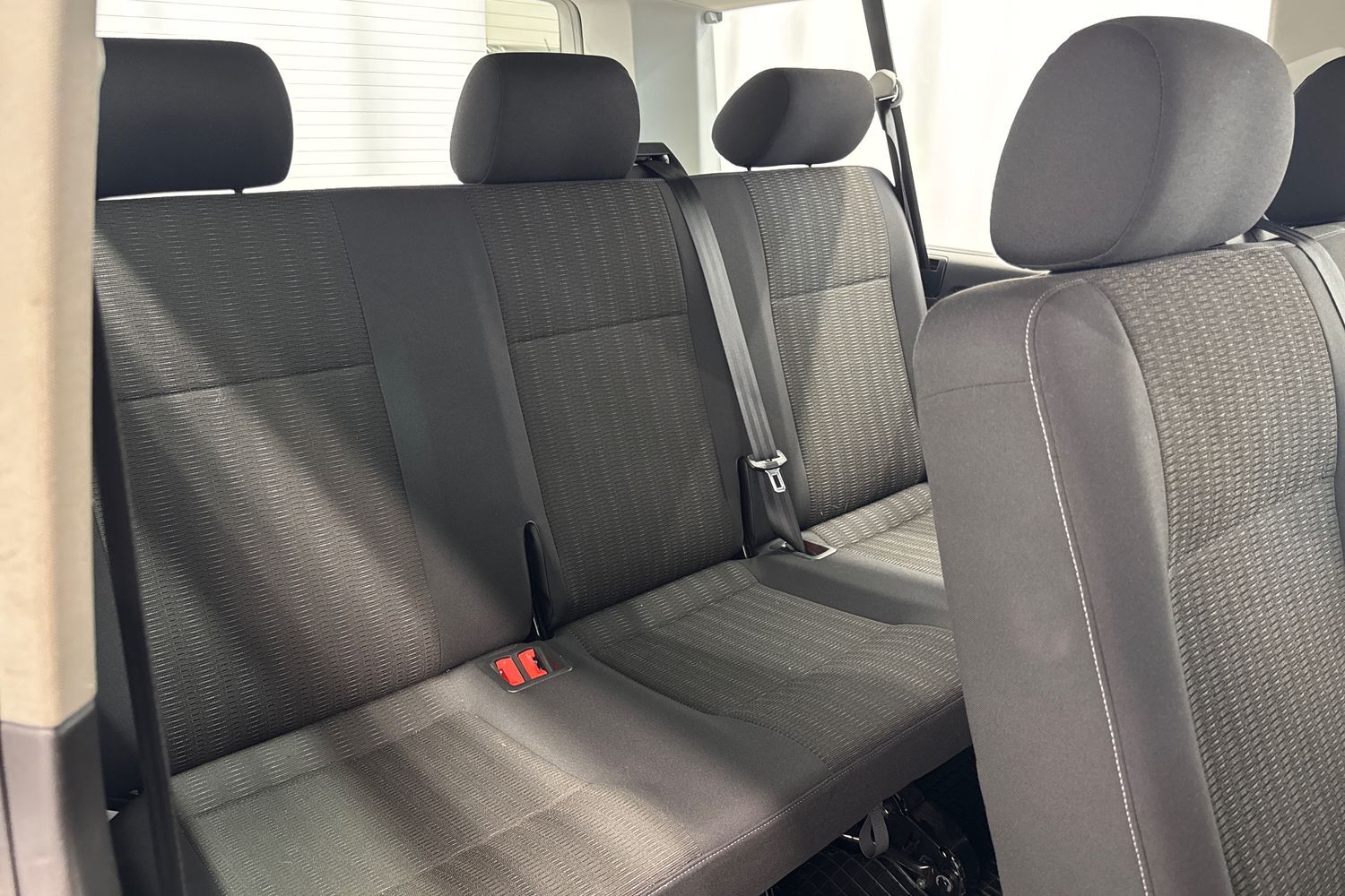 Volkswagen Caravelle vaihtoauto