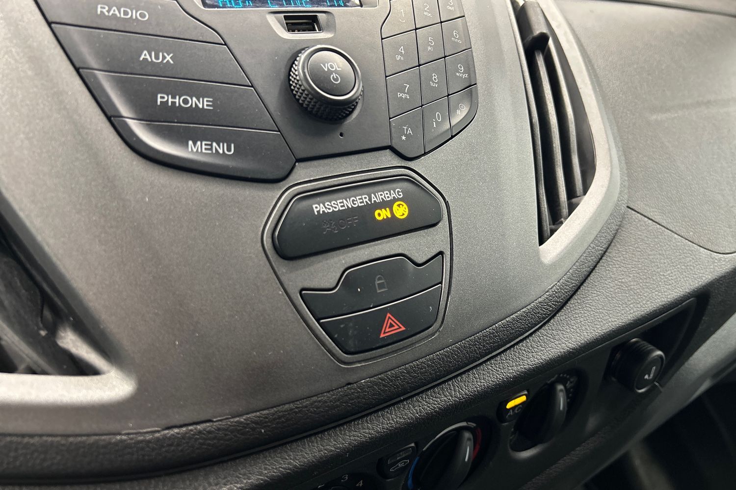 Ford Transit vaihtoauto