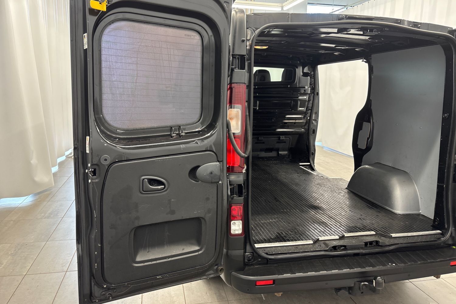 Renault Trafic vaihtoauto