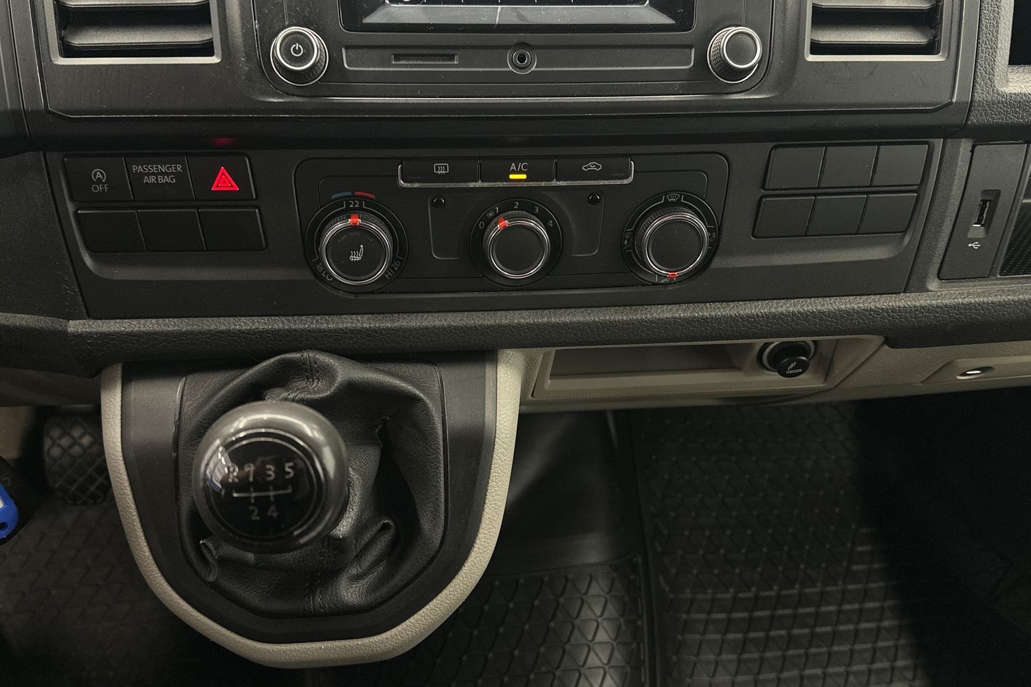 Volkswagen Transporter vaihtoauto