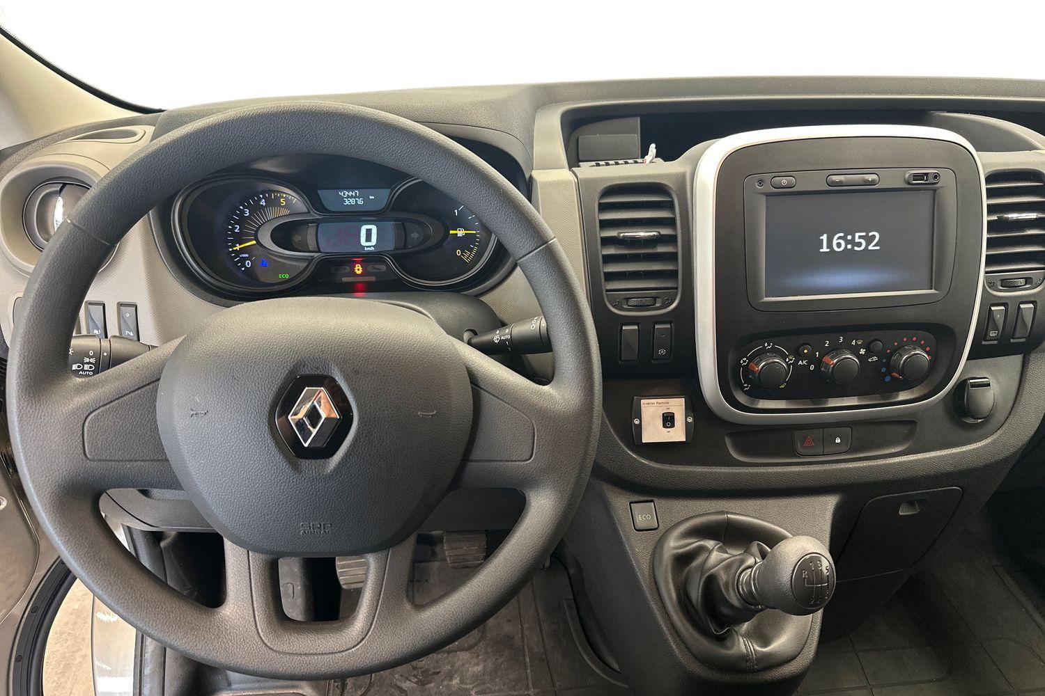 Renault Trafic vaihtoauto
