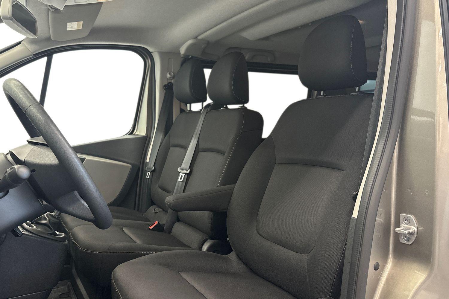 Renault Trafic vaihtoauto