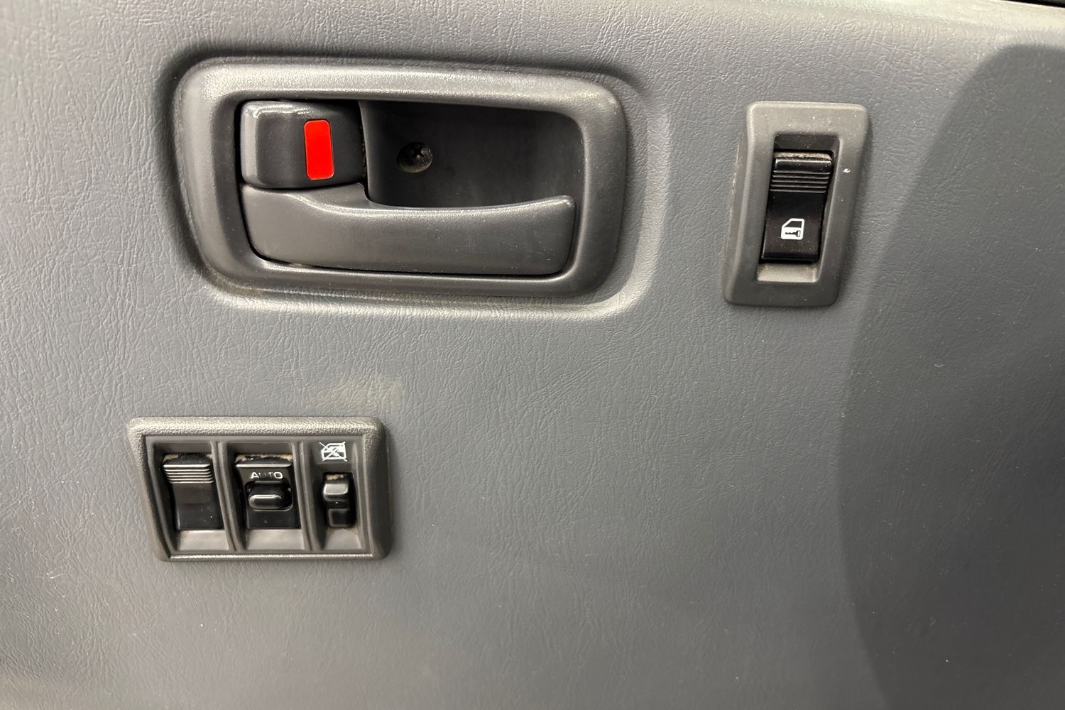 Toyota Hiace vaihtoauto