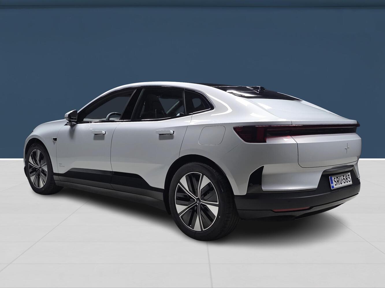 Polestar 4 vaihtoauto