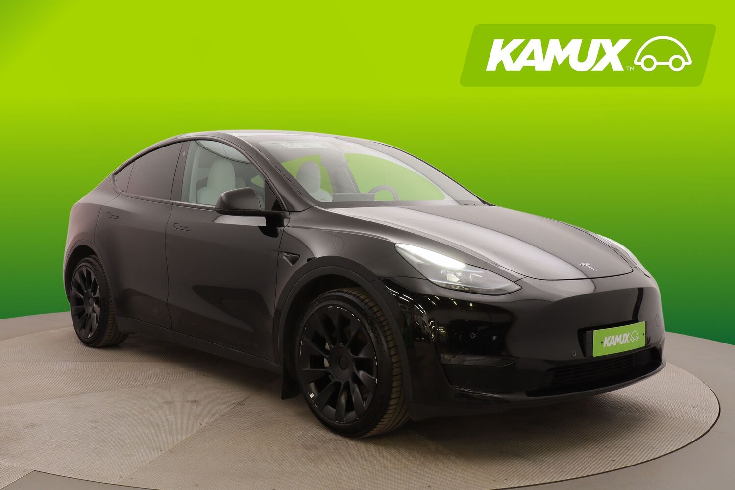 Tesla Model Y vaihtoauto
