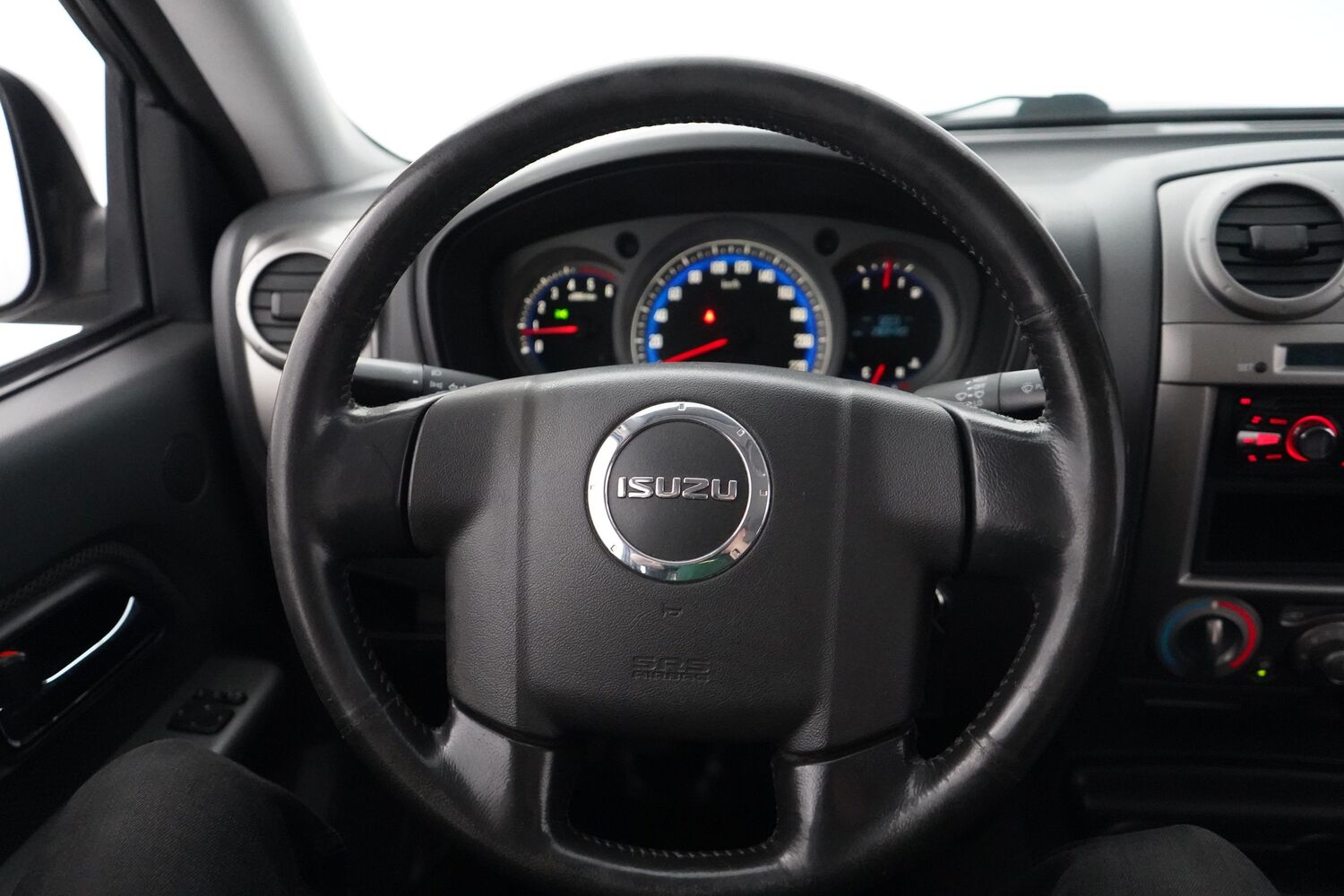 Isuzu D-Max vaihtoauto