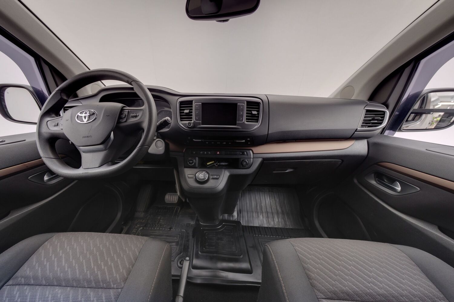 Toyota Proace Verso vaihtoauto