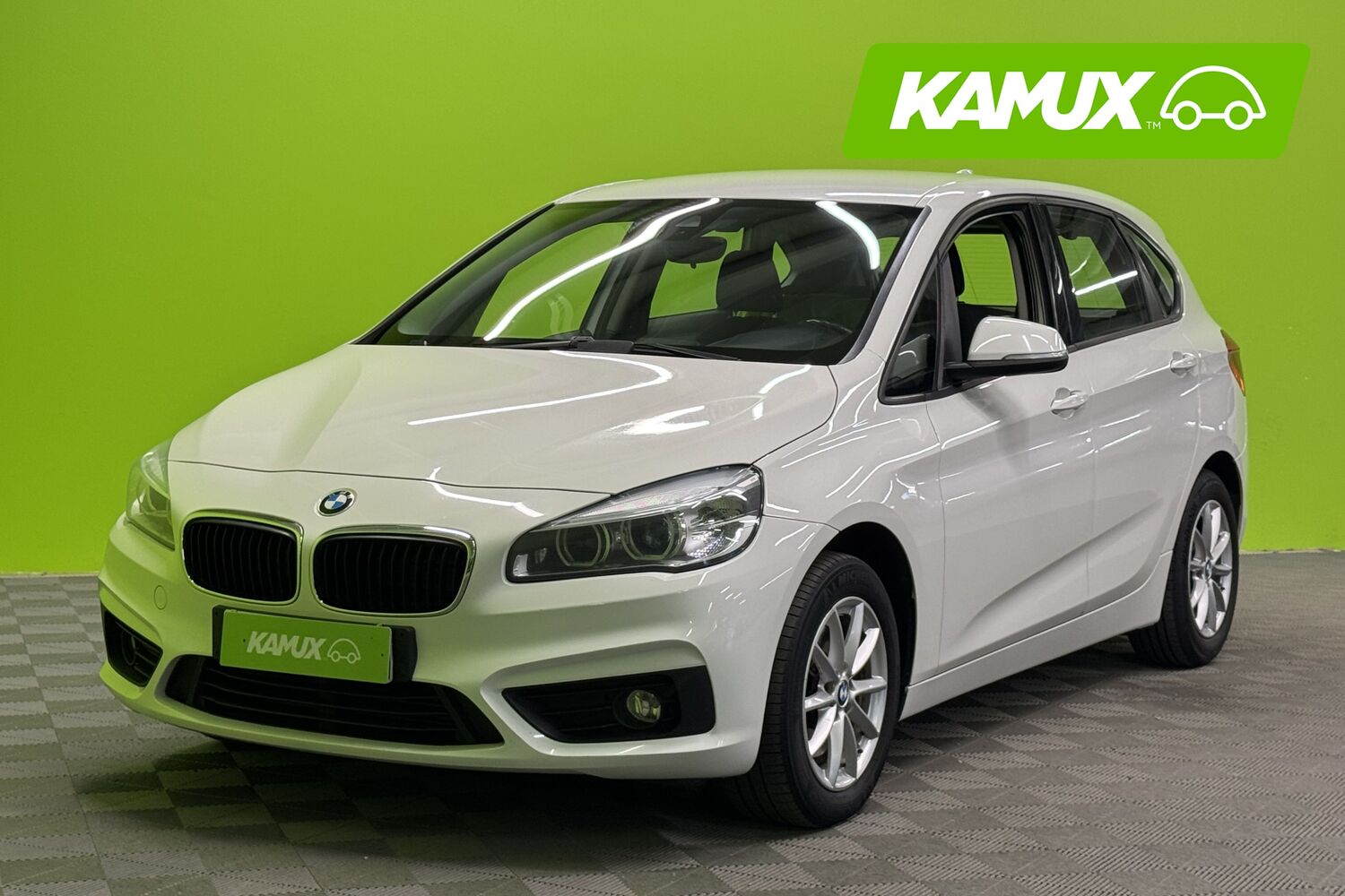 BMW 218 vaihtoauto