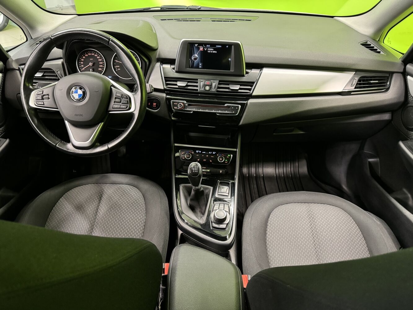 BMW 218 vaihtoauto