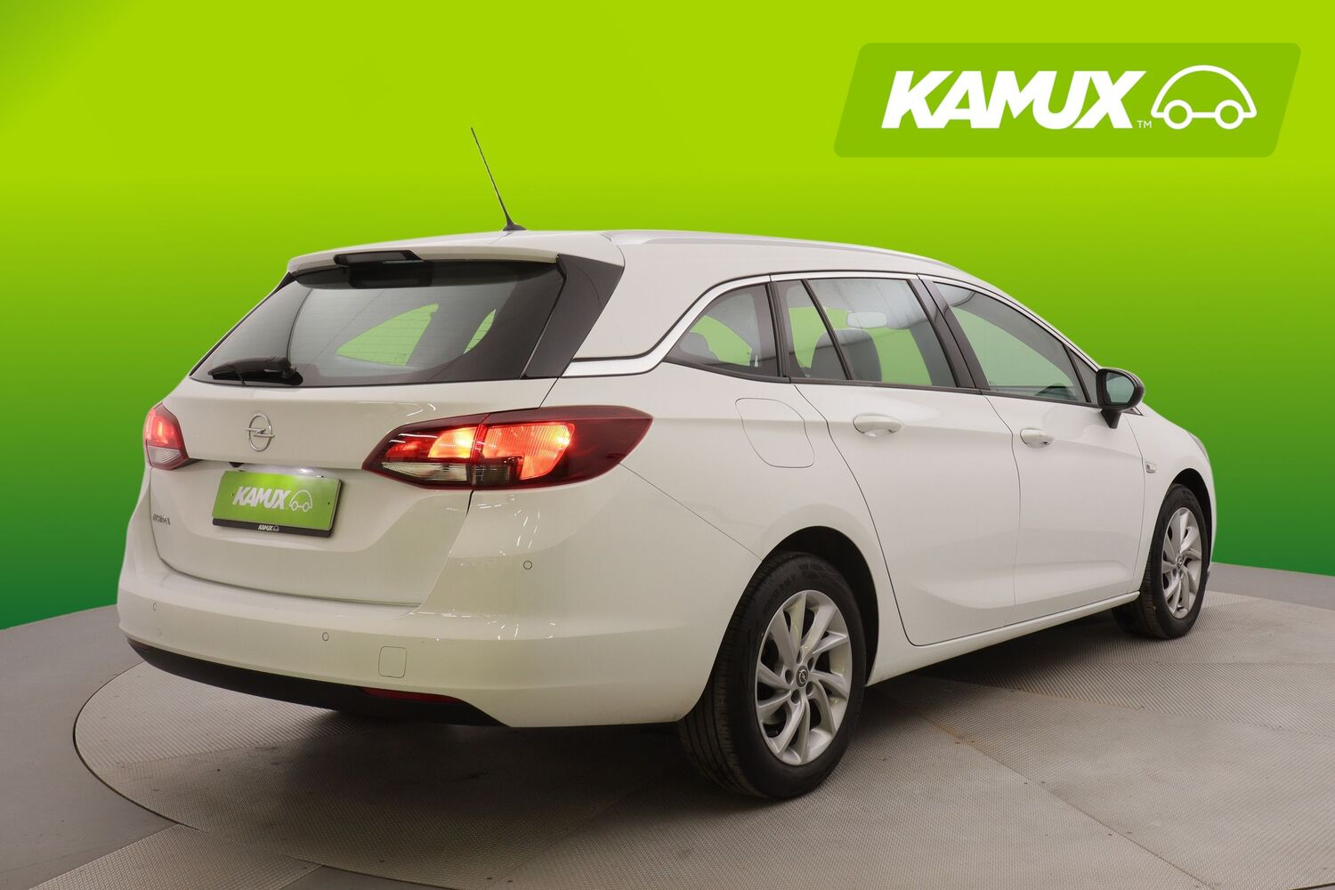Opel Astra vaihtoauto