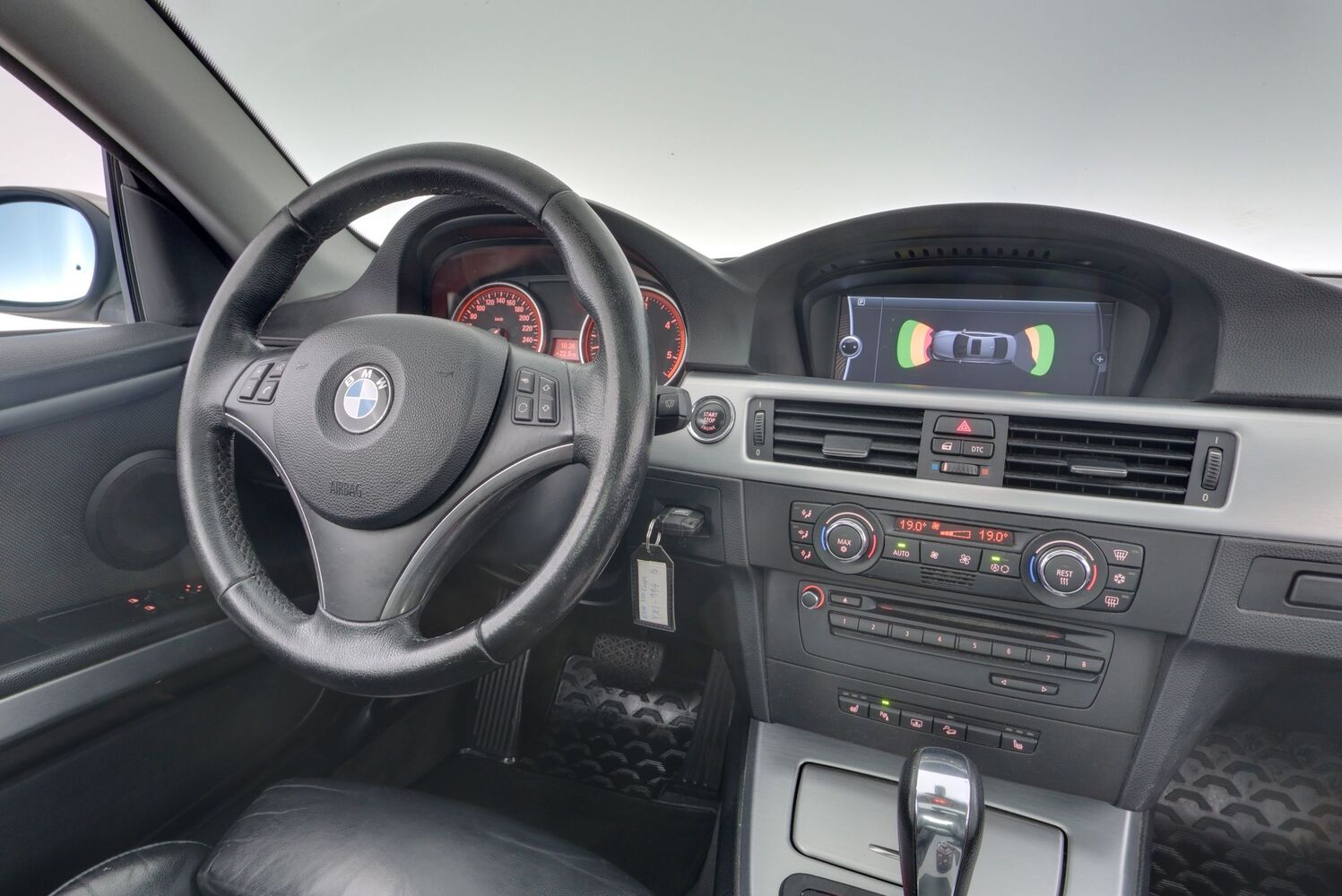 BMW 330 vaihtoauto