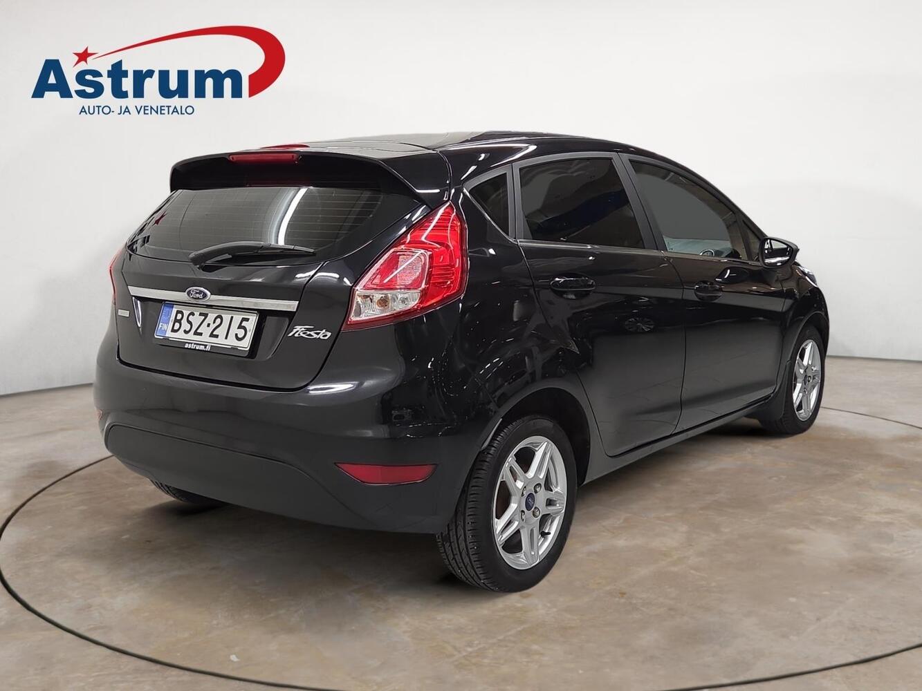 Ford Fiesta vaihtoauto