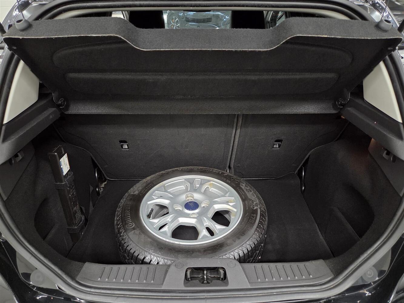 Ford Fiesta vaihtoauto