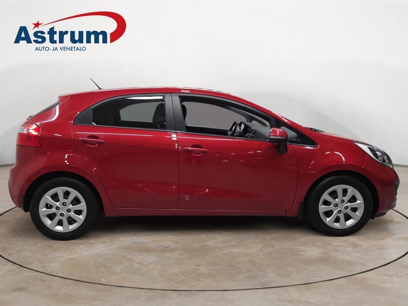 Kia Rio vaihtoauto