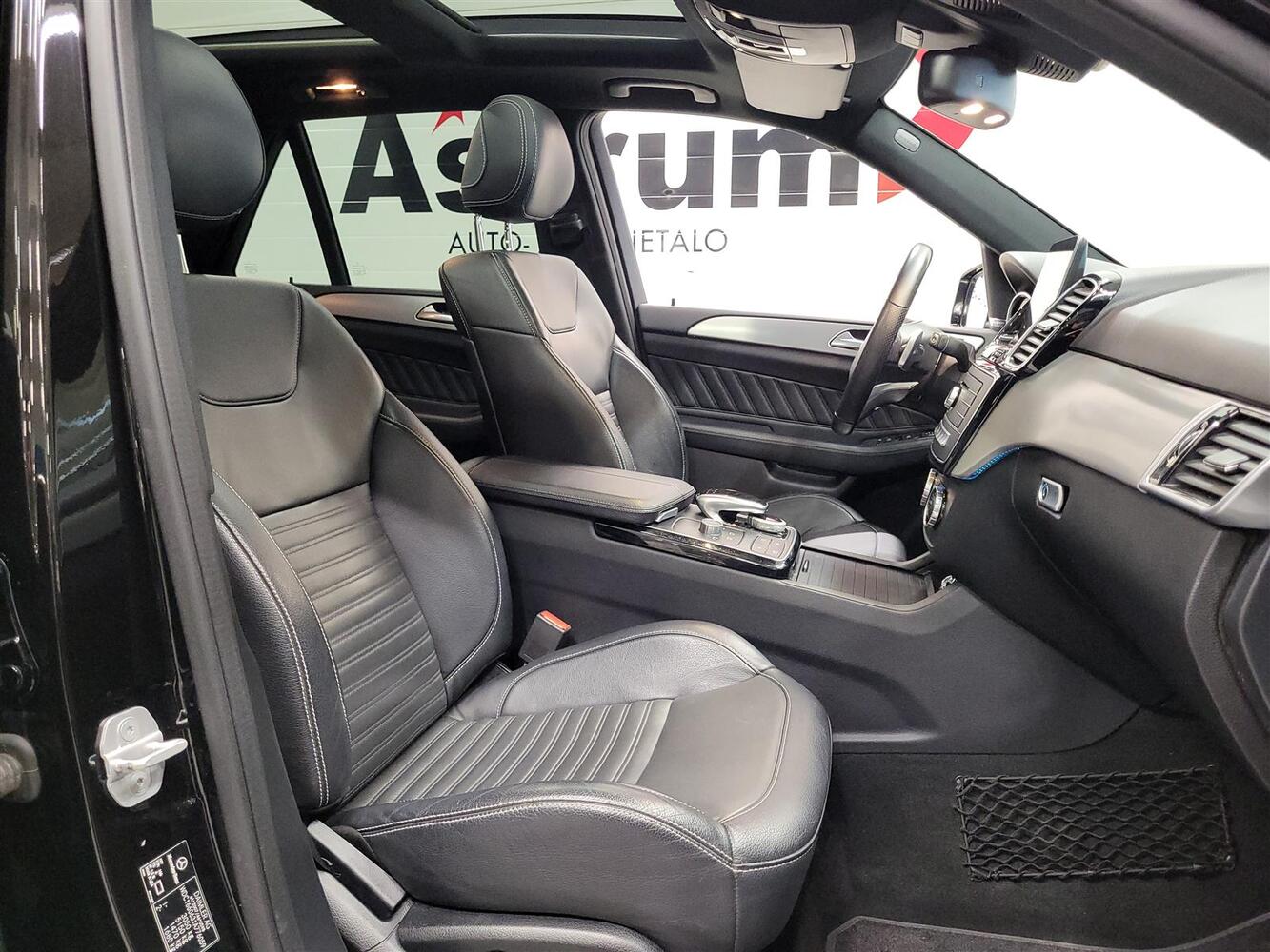 Mercedes-Benz GLE vaihtoauto